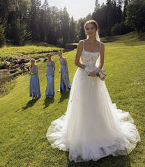 Sexy Tulle A-Line Square Spaghetti Straps Empire Appliques With Tulle Train Wedding Dress S6917