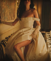 Off Shoulder White wedding dress Elegant Princess Bridal Gown S7014