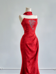 Red strapless, fitted waist, slimming, and sexy long ball gown R8169