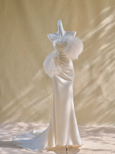 Champagne-colored strapless satin waist slim mermaid maxi bridal gown R5821