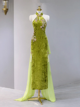 Green halter-neck, fitted waist, sexy long ball gown R9044