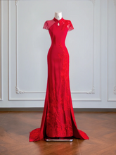 Red Chinese-style neckline, fitted waist, slimming and sexy long ball gown R8151