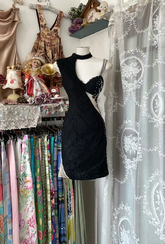 Black halter-neck, fitted waist, asymmetrical neckline, sexy and slim-fitting short ball gown R7806