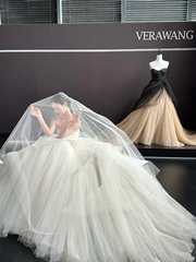 White tube top slim waist puffy skirt tulle bridal dress R6041