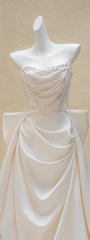 White Strapless Pearl Waist Slim Pleated A-Line Maxi Bridal Dress R5712