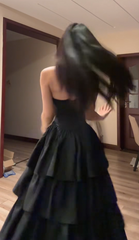 Sexy long black halter-neck, fitted waist, and asymmetrical tiered skirt for a ball gown R7776