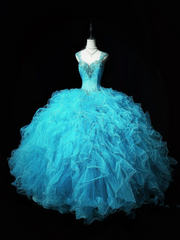 Light blue halter-neck fitted long ball gown with a flared skirt R8694
