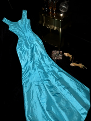 Lake blue halter-neck fitted long ball gown R6991