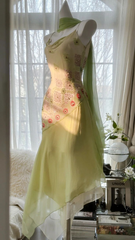 Light yellow halter-neck fitted bodycon long ball gown R6554