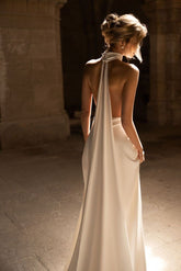Simple Sexy Halter V-Neck Open Back With Train Long Wedding Dress S6937