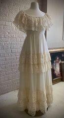 Vintage Off Shoulder Lace Wedding Dress Modest Princess Bridal Gown S7096