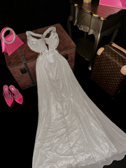 White halter-neck, fitted waist, pleated, sexy long ball gown R7038