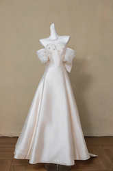 White one-shoulder slim waist A-line long bridal dress R5771