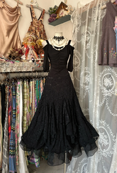 Black off-the-shoulder lace maxi dress, fitted waist ball gown R6325