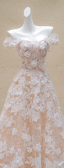 White lace patterned dress with slim waist and A-line bridal gown R5738