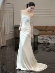 Off Shoulder Wedding Dress Elegant Fashion Dress S5432