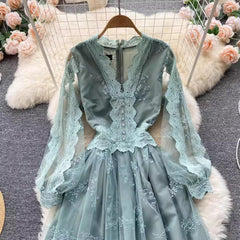 women's lace V-neck mesh puff sleeves A-line long skirt S4653