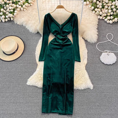 Fashionable sexy long-sleeved dress long skirt velvet V-neck dress S3964