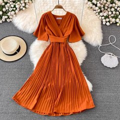 V-neck short-sleeved dress pleated long skirt S4030