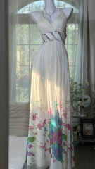White halter-neck, fitted waist, printed skirt, long ball gown R7608