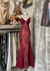 Red halter-neck, fitted fishtail gown, long ball gown R6374