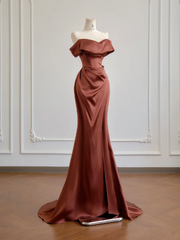 Reddish-brown off-shoulder fitted waist slimming hip-hugging sexy long ball gown R8168