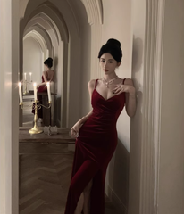 Velvet dress sexy V-neck slim waist with slits inside 2025 new suspender long skirt R1523