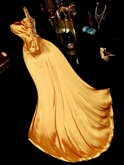 Gold satin one-shoulder fitted waist elegant long ball gown R6854