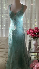 Light blue halter-neck, fitted, backless, long ball gown R7762