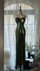 Dark green halter neck fitted waist long ball gown R7696