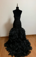 Black strapless fitted long elegant ball gown R8686