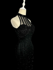Black halter-neck, fitted waist, and bodycon sexy ball gown R6606