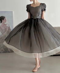 Gray square-neck, waist-cinched, full-skirted elegant prom dress R7973