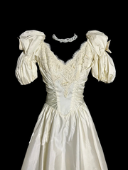 Apricot-colored, puff-sleeved, fitted, mid-length ball gown with a classic elegance R6673