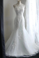 White sleeveless fitted waist mermaid long ball gown R6766