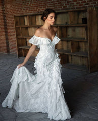 Off Shoulder Lace Wedding Dress Princess Bridal Gown        S6974