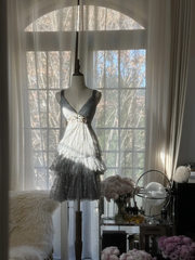 Light gray halter-neck low-cut fitted waist tiered skirt short ball gown R7714