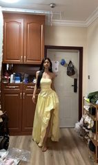 Light yellow strapless fitted waist slim-fitting slit sexy long ball gown R7598