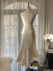 Apricot white sleeveless fitted waist bodycon long ball gown R7717