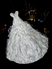 White strapless, fitted waist, pleated, elegant long ball gown R6924