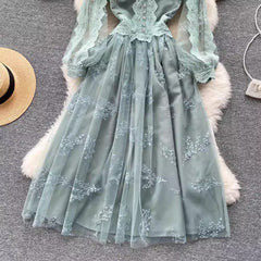 women's lace V-neck mesh puff sleeves A-line long skirt    S4653