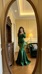 Green square neckline, fitted waist, slimming and sexy long ball gown R8616