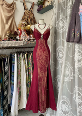 Red halter-neck, fitted fishtail gown, long ball gown R6374