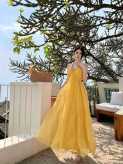 Beautiful little skirt yellow backless halter neck long skirt new style R0641