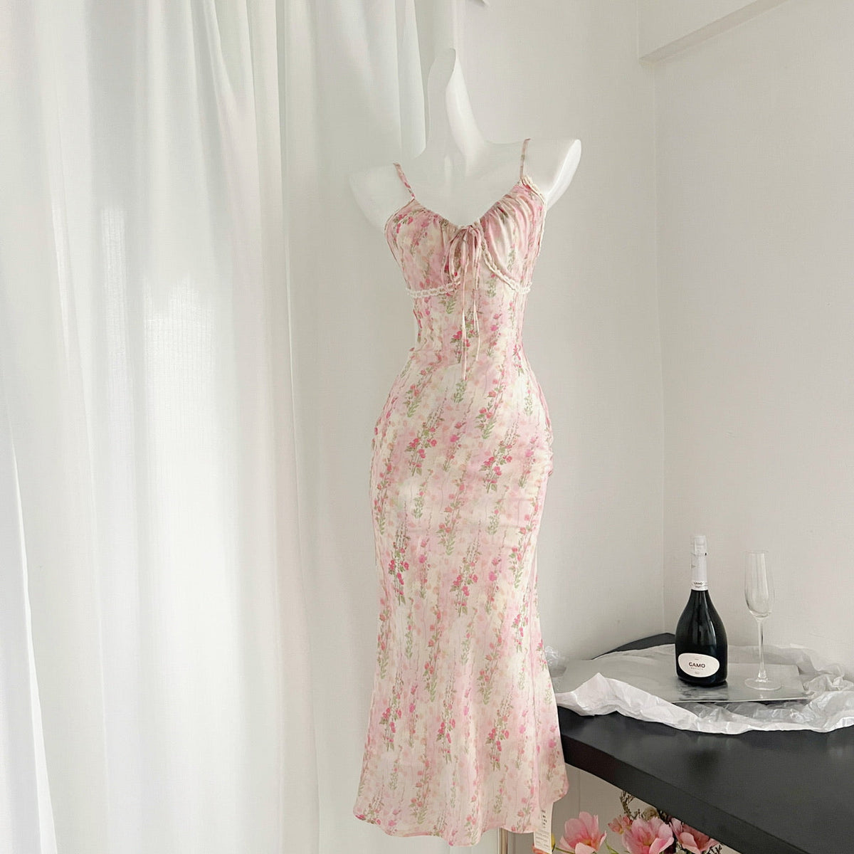Small flower floral suspender dress new style lace stitching French long skirt R2090