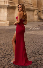 La Femme 32825